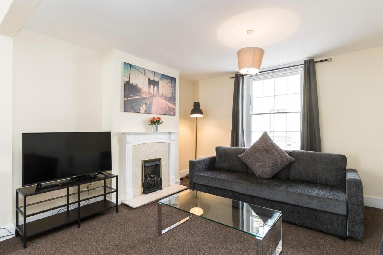 Camden Town Apartments London Bagian luar foto