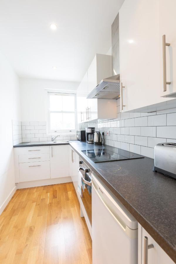 Camden Town Apartments London Bagian luar foto