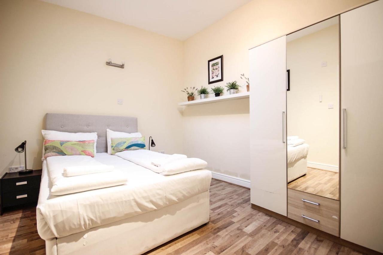 Camden Town Apartments London Bagian luar foto